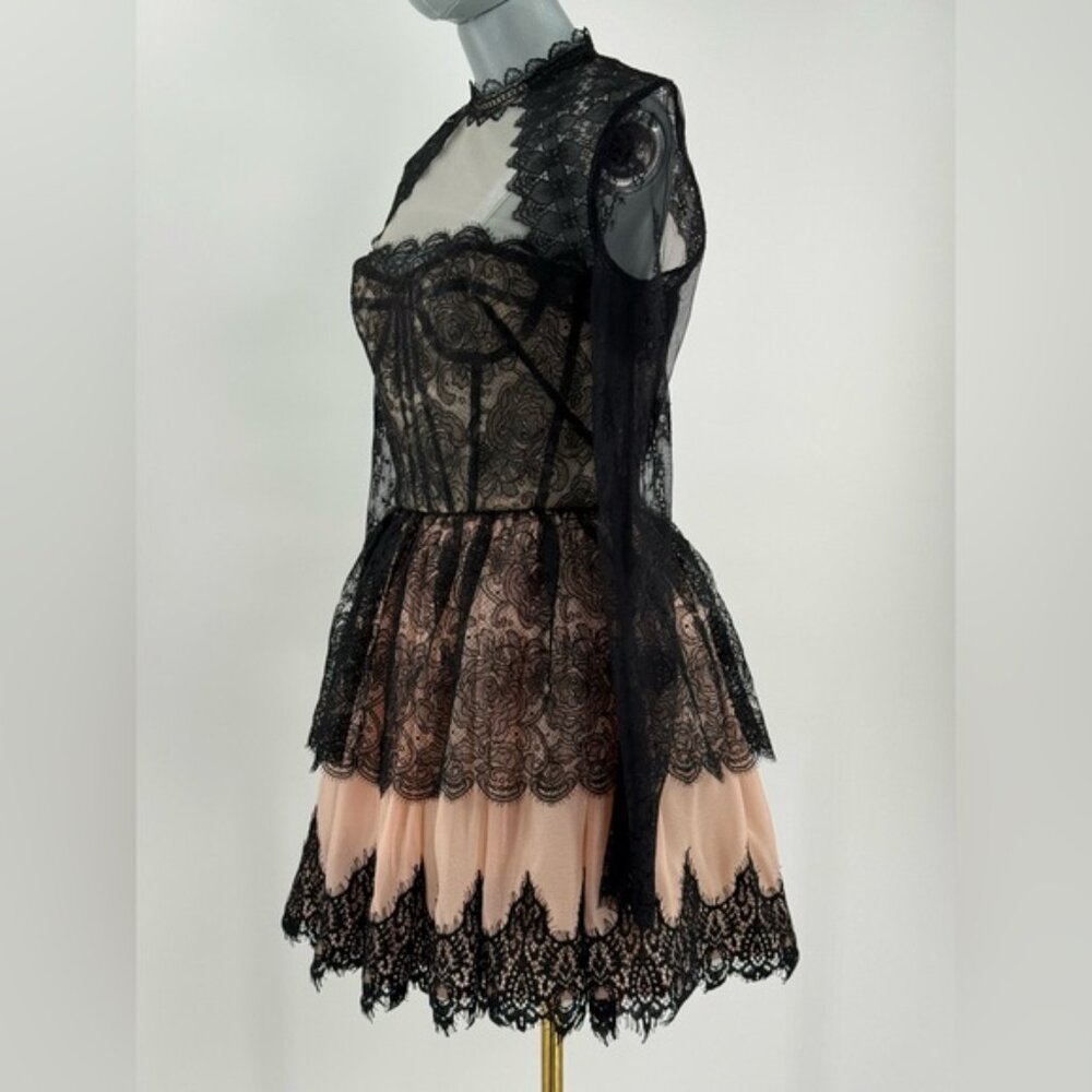 🆕 BRONX & BANCO 🧿 NWOT Daphne Illusion Lace Long Sleeve Mini Dress, Sz M US 6 - Picture 9 of 13